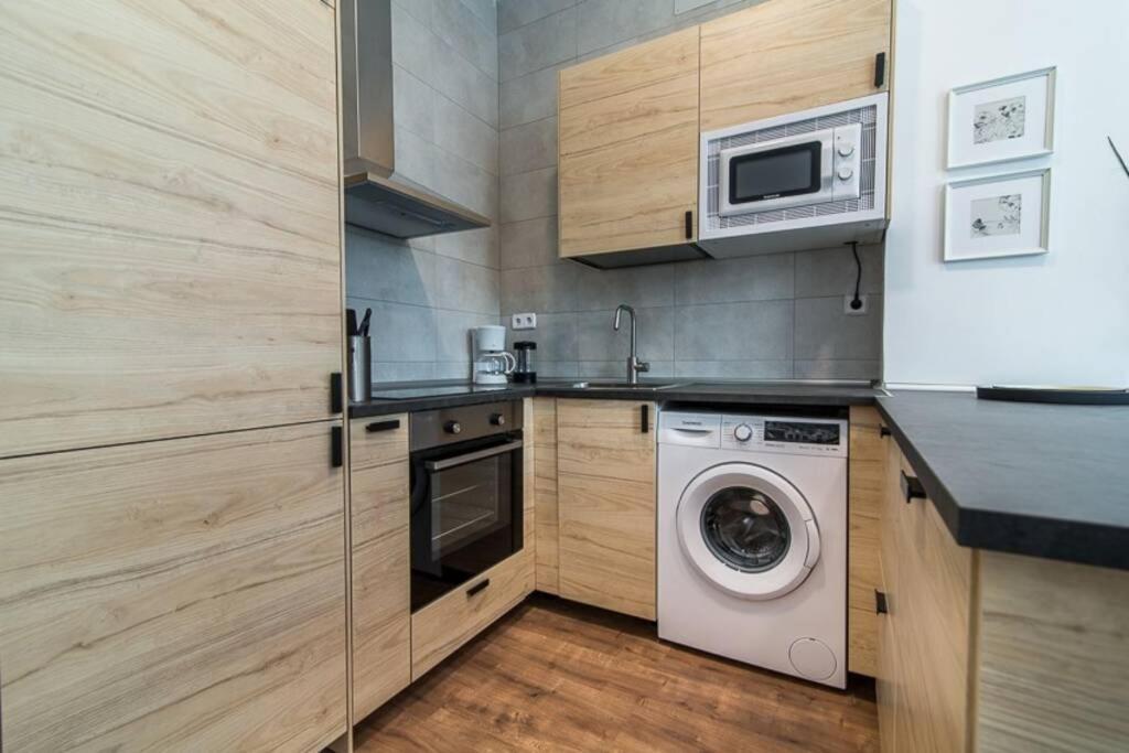 #15Pin-2 Apartamento De Un Dormitorio Plaza Castilla Мадрид Экстерьер фото